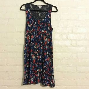 ⬇Reduced!⬇dELiA's Summer floral dress size Med